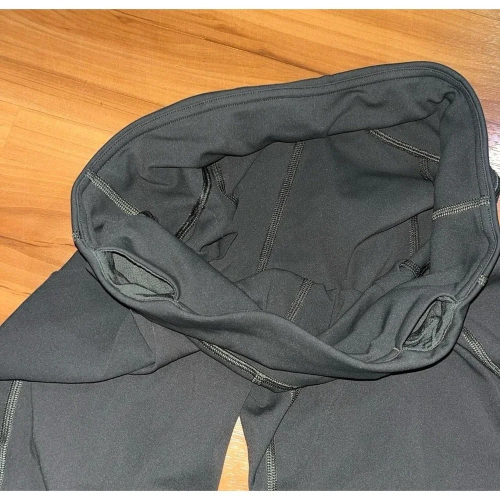 Womens Lululemon Athletica Performance Training Active Capri Leggings